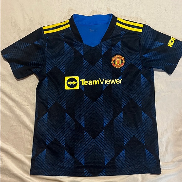 Adidas Manchester United 2021/22 Ronaldo Jersey - Picture 1 of 6